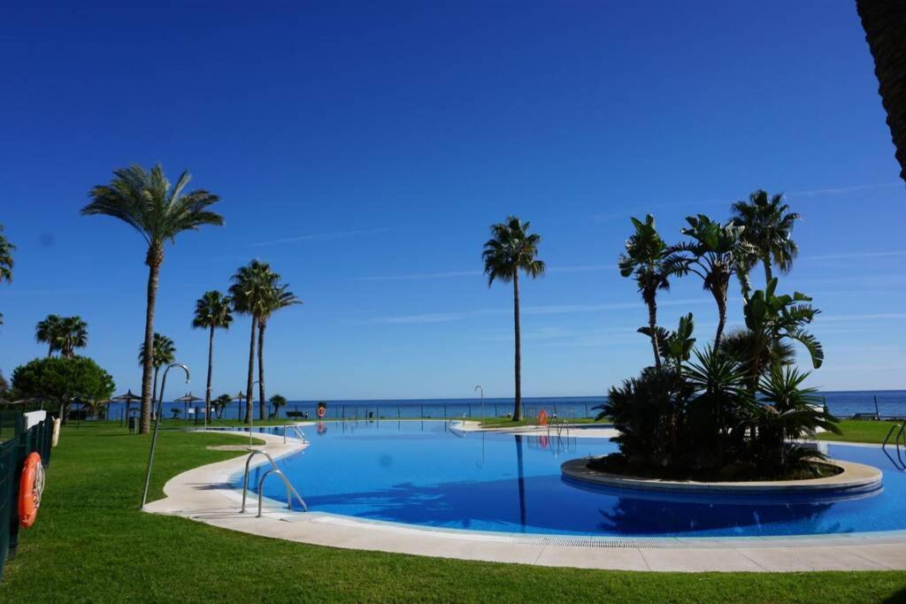 Sitio de Calahonda Beachside Apartment Mi Capricho Portal 7 מראה חיצוני תמונה