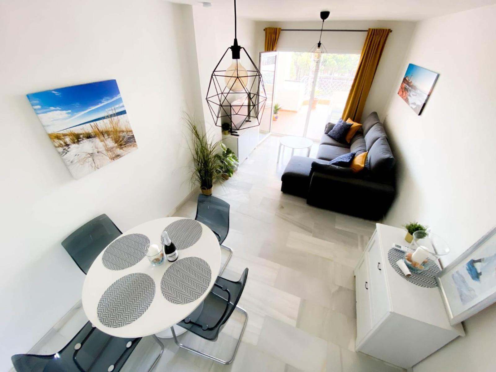 Sitio de Calahonda Beachside Apartment Mi Capricho Portal 7 מראה חיצוני תמונה