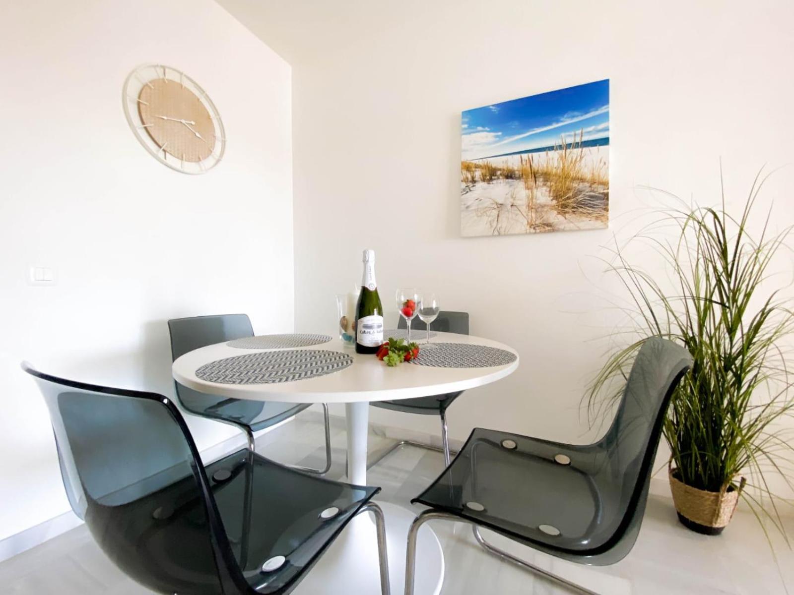 Sitio de Calahonda Beachside Apartment Mi Capricho Portal 7 מראה חיצוני תמונה